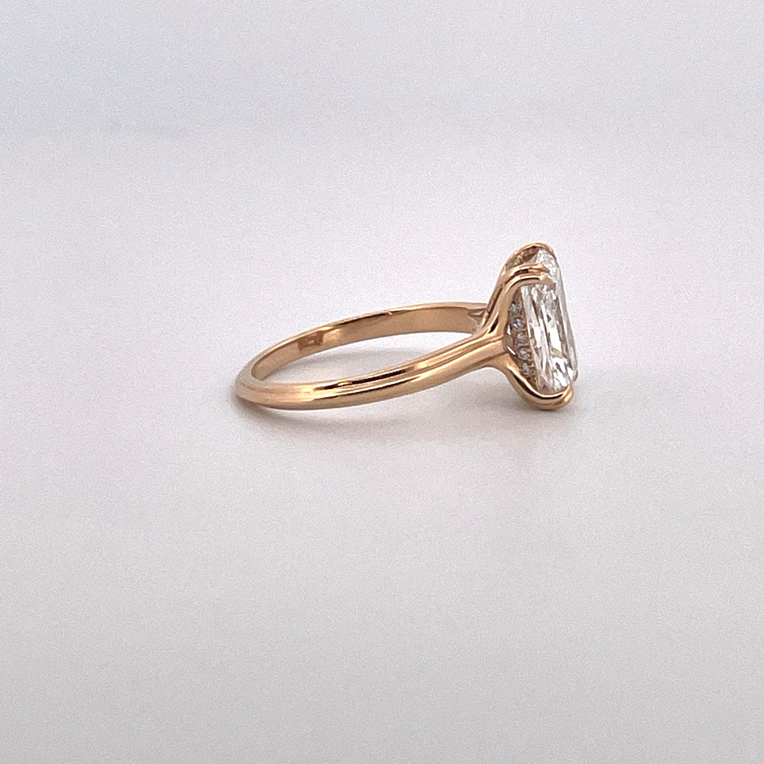 R0903 18ct Gold