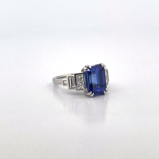 R0880 Platinum Tanzanite and Diamond ring