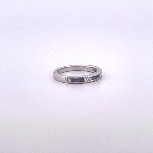 R0782 Plat Sapp and Dia 0.20ct dia 0.28ct sap sq milgrained et R4596B