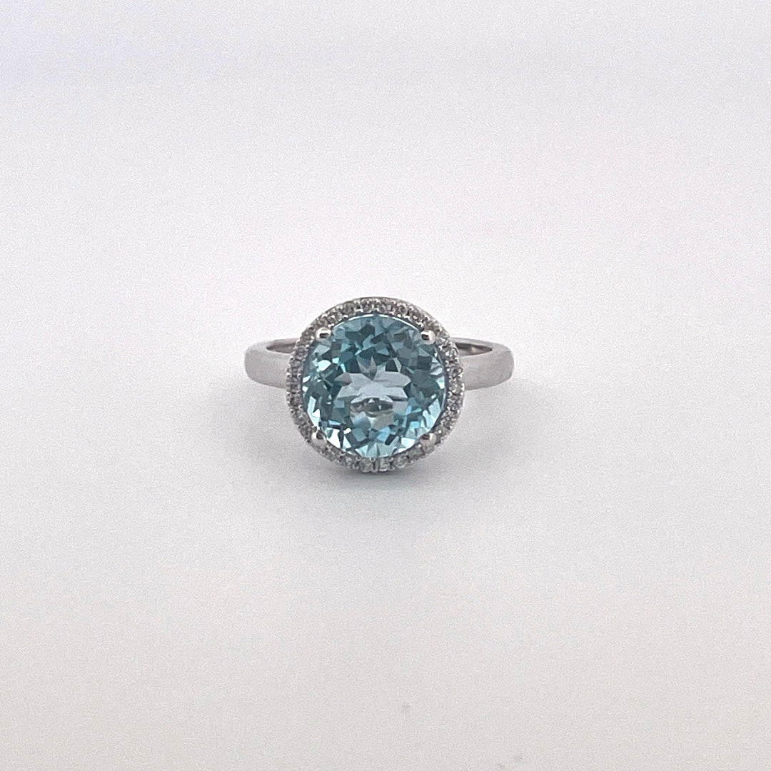 R0827 9ct White Gold Blue Topaz and Diamond cluster ring