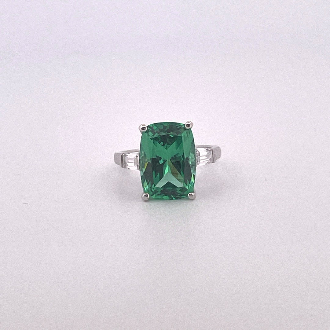 R0912 Silver Green C.Z dress ring