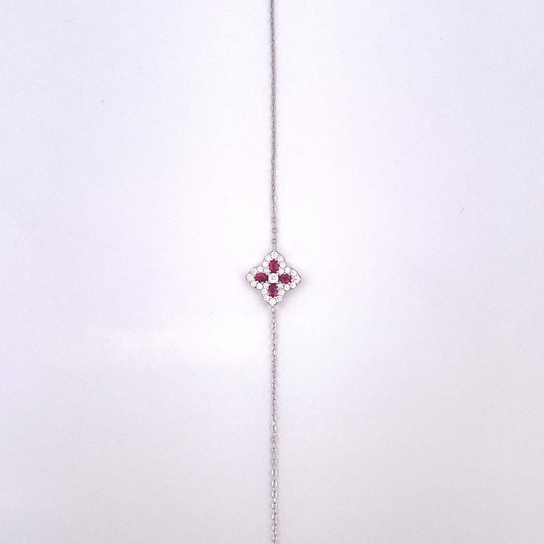 B1239 Silver c.z clover bracelet