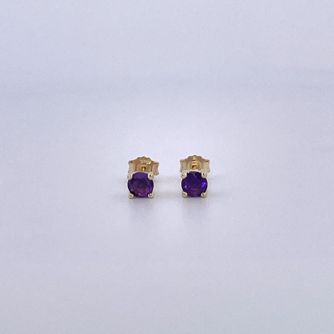 E3878 9ct gold amethyst studs