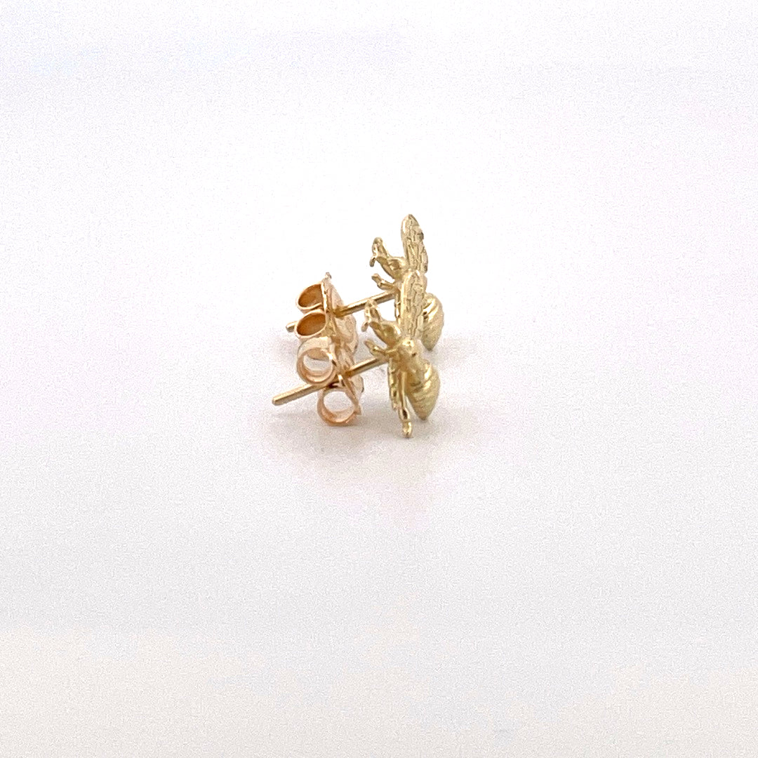 E3944 18ct Gold bee studs