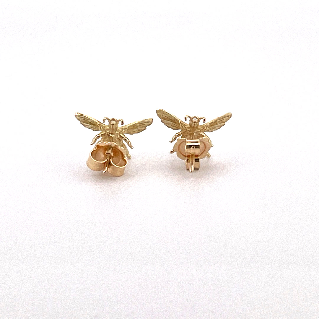 E3944 18ct Gold bee studs