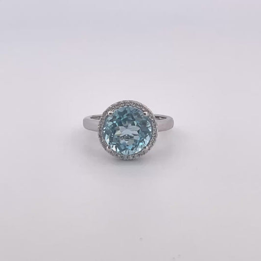 R0827 9ct White Gold Blue Topaz and Diamond cluster ring