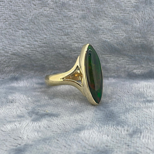 R0801 9ct Smoked Opal 2.64ct marquise single stone with split shoulders