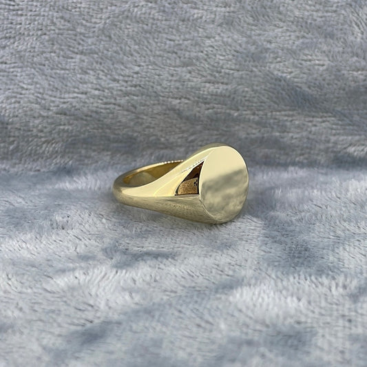 R0795 9ct Signet ring finger size J S11H
