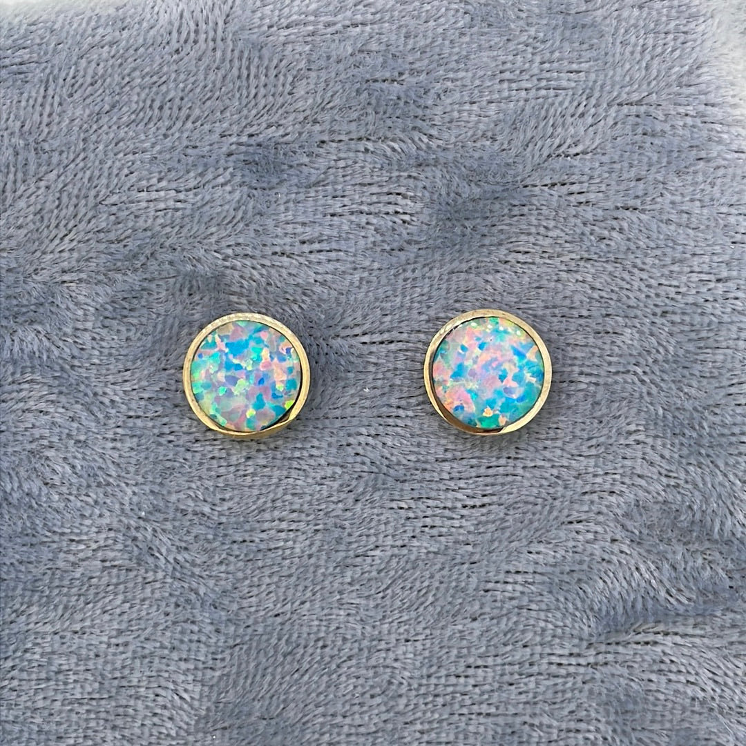 E3067 9ct Studs Opalite Round springtime 8mm