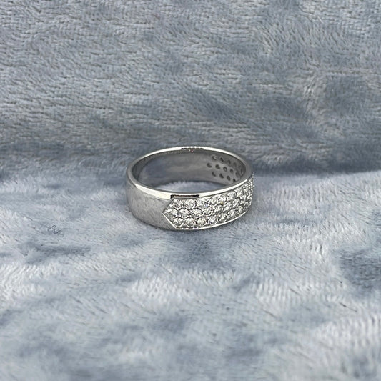 R0410 18ct Diamond Three row glitter ring w/g 1.10ct F/G VS HET1236