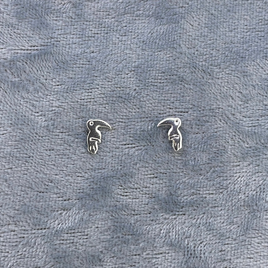 E3274 Sil Studs Toucan S750