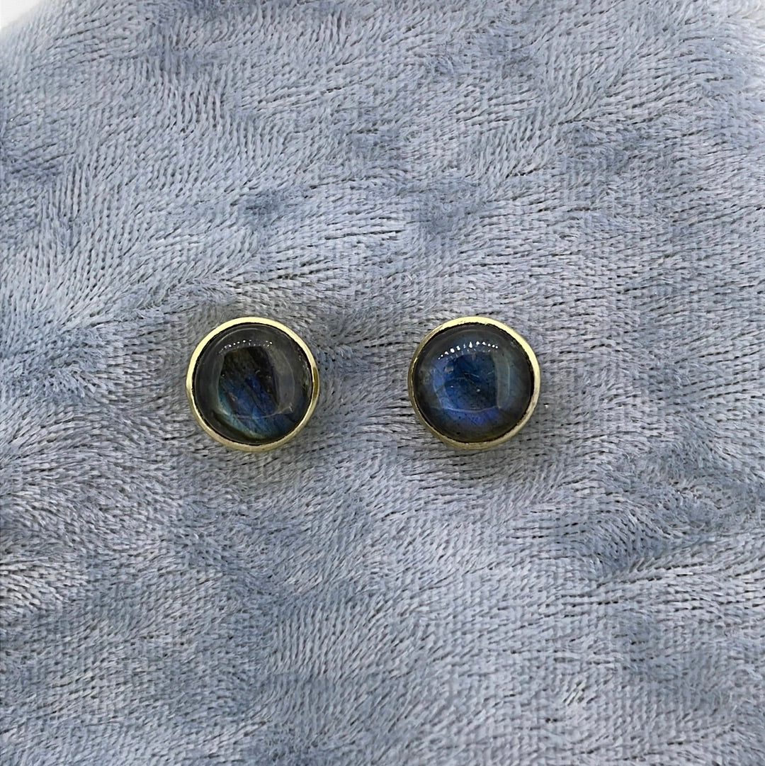 E3485 Gilt Studs Lab Cab round rub over ER2285