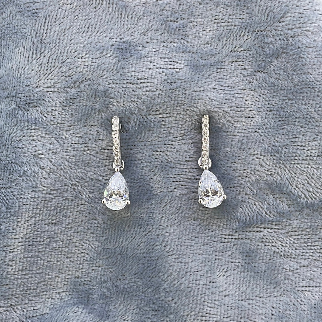 E3527 Sil Drops C.Z Pear shaped drop 5148