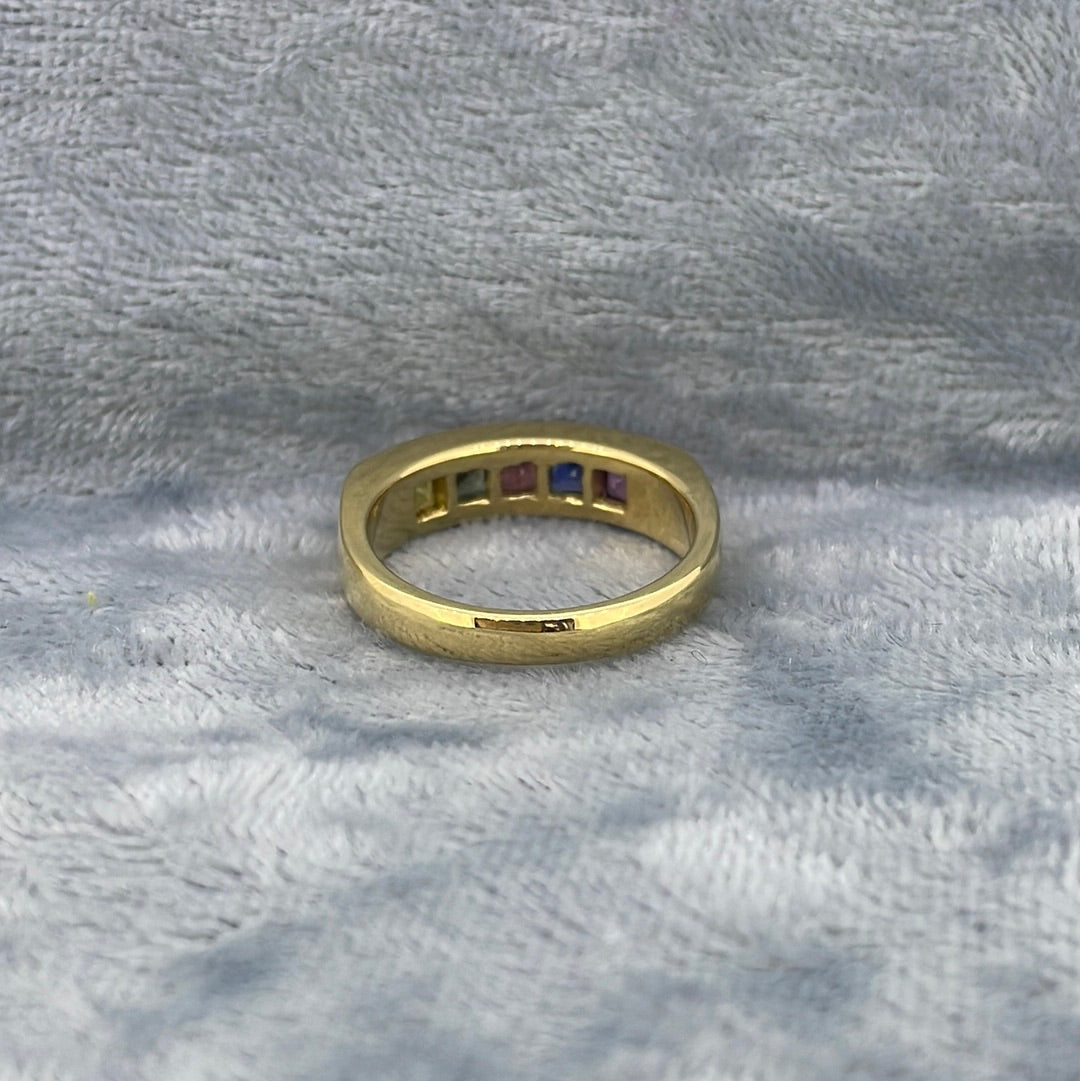 R0704 18ct Multi Sapphire Five stone channel set 1.63ct AV960