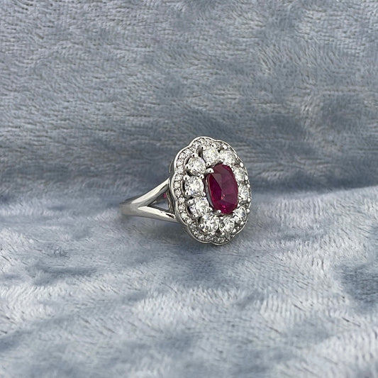 R0492 18ct Ruby/Dia Ruby 1.58ct and dia 10x0.10ct 40x0.01ct cluster