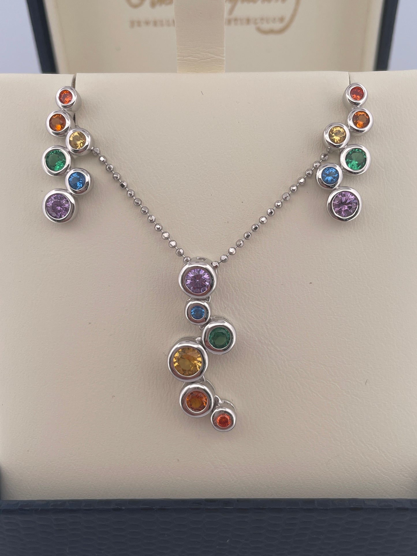 P2786 E4113 Silver rainbow bubble set