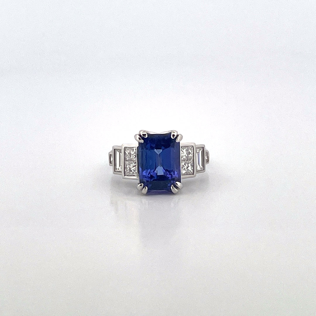 R0880 Platinum Tanzanite and Diamond ring