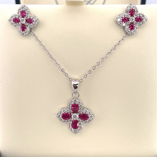 P2811 E4172 Silver red c.z clover set