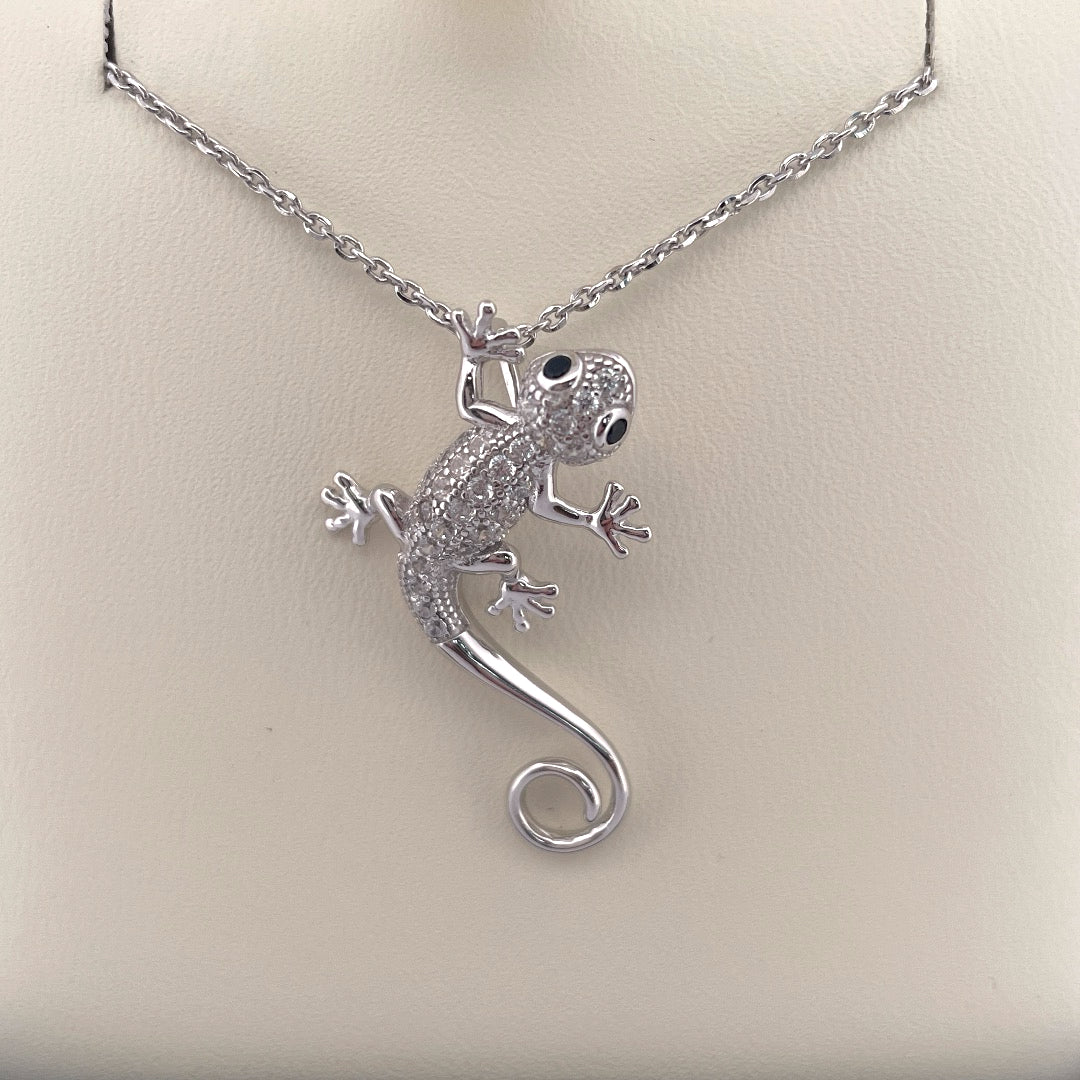 P2808 silver gecko c.z necklace