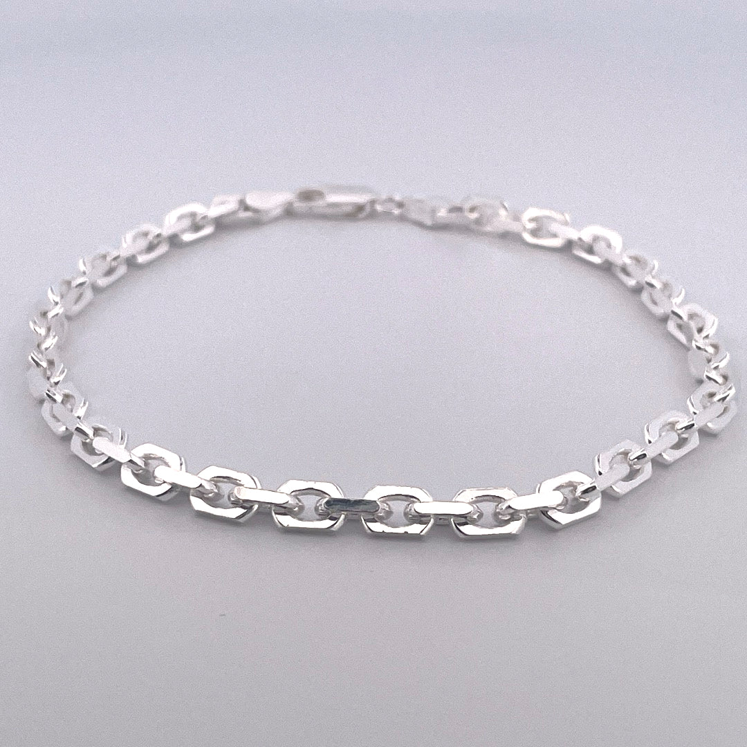 B1176 Silver filed trace