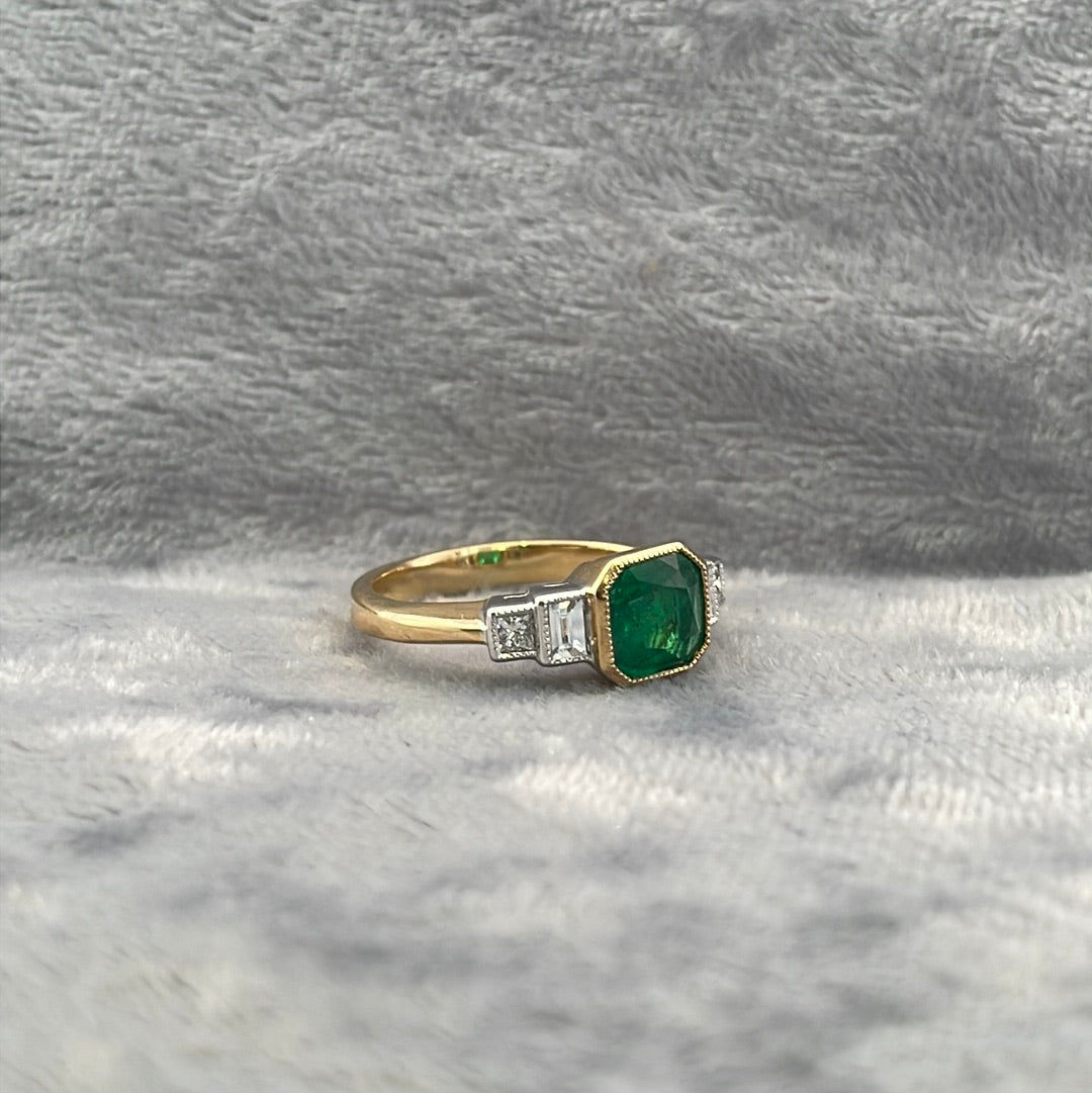 R0835 18ct Emerald and Diamond five stone ring