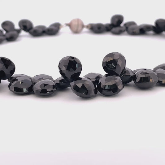 PB293 Black Spinel 17" Briolette bead necklace