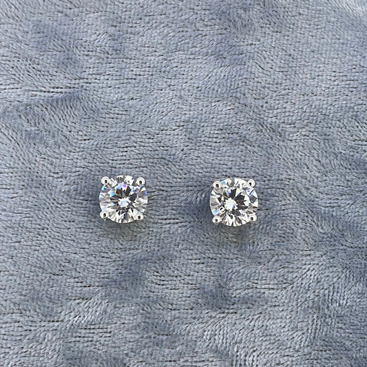 E3519 Sil Studs C.Z 8mm claw set 48638