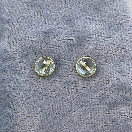 E3489 Gilt Studs Topaz Round rub over faceted ER3120