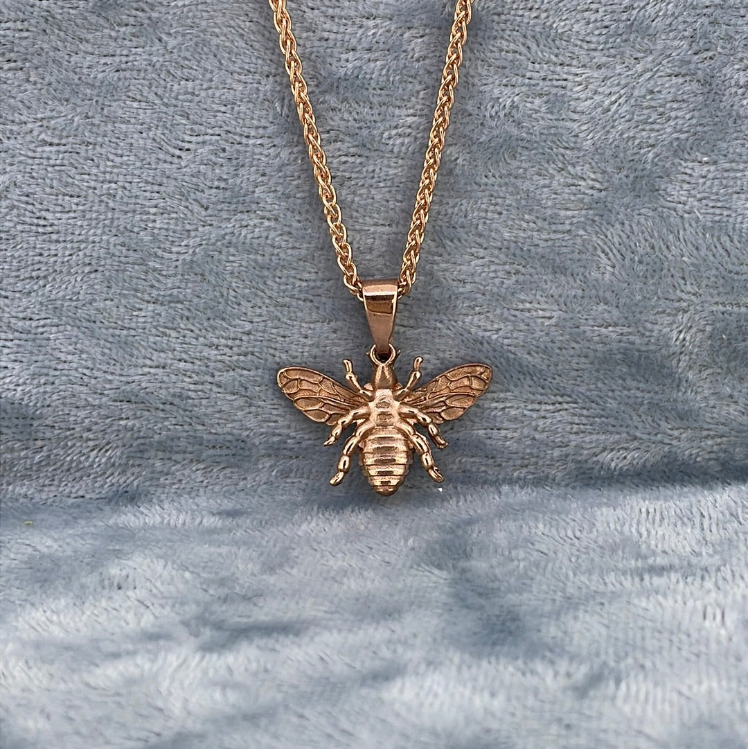 P2314 9ct  Rose Gold Bees