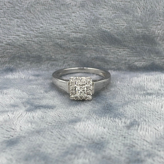 R0281 18ct Diamonds Princess cut cluster w/g 0.40ct R10210