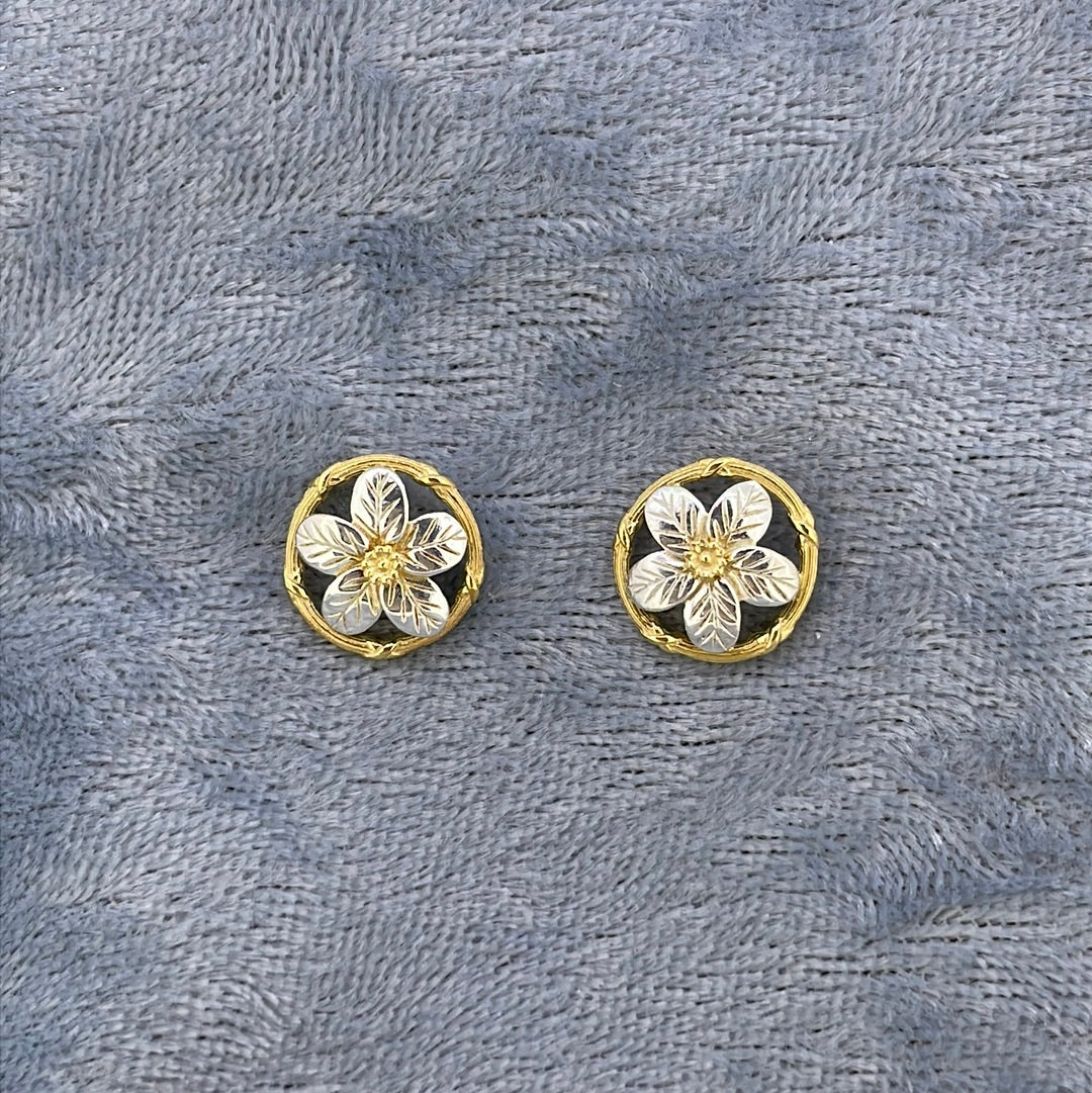 E3586 Sil Studs  2 tone forget me not H4310
