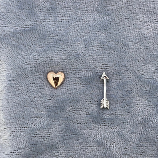 E3553 Sil Studs  Heart and arrow H2606