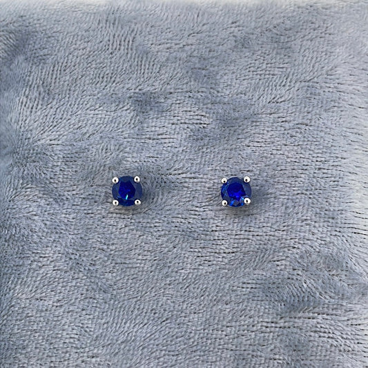 E3760 Sil Studs Blue c.z 4 claw 5mm 4863