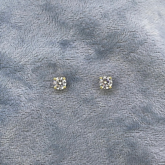 E3709 Gilt Studs C.Z 4 claw 5mm 4863